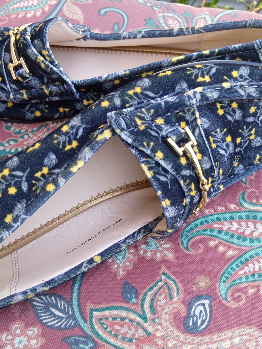 CAbi Navy Velvet Floral Loafers with Gold Hardware Size 9